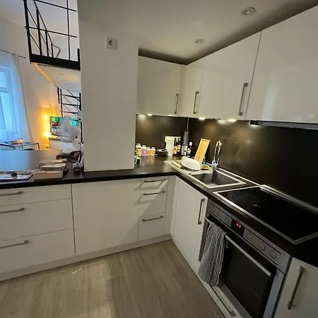 Urban-studios-cologne I Studio-gallery Appartement *